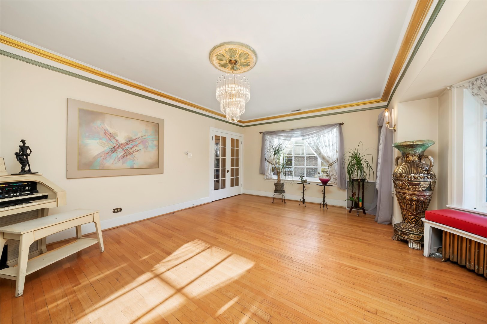 6858 Riverside Drive Berwyn, IL 60402 - Photo 4 of 36