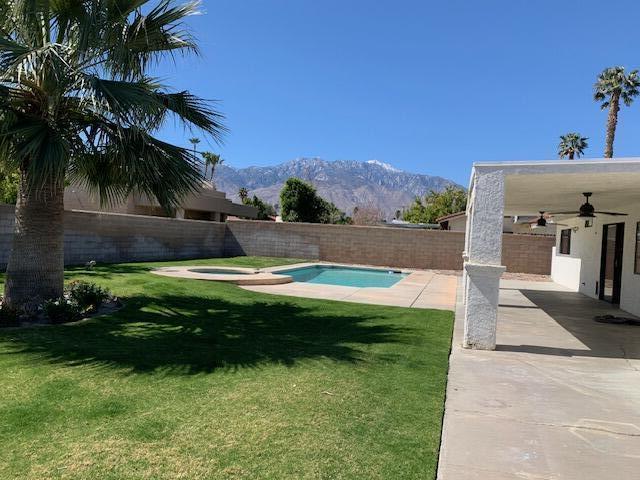 68095 Espada Road Cathedral City, CA 92234 - Photo 15 of 17 Espada Back yard