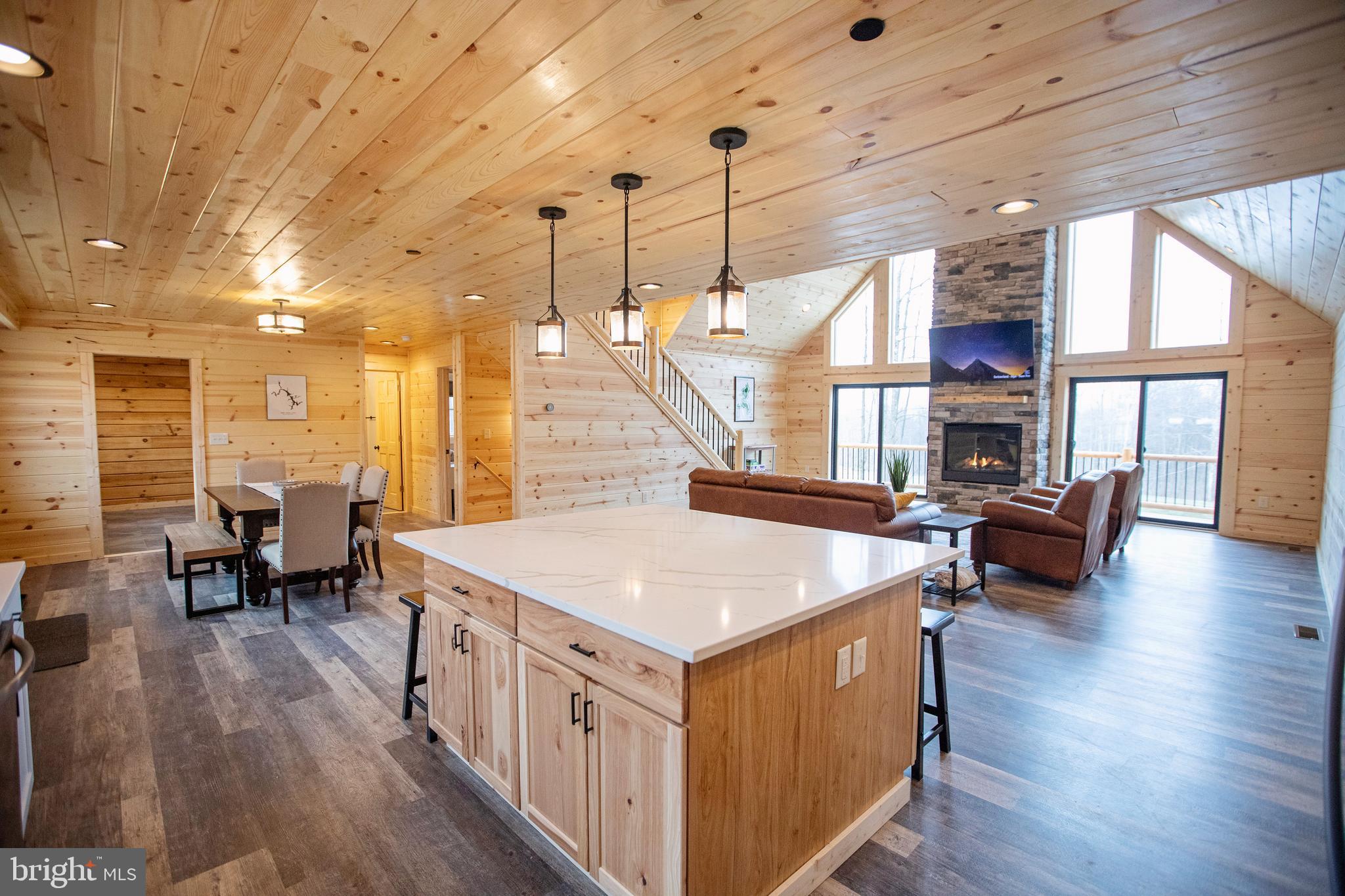 635 Biltmore Rdg Trail McHenry, MD 21541 - Photo 14 of 64