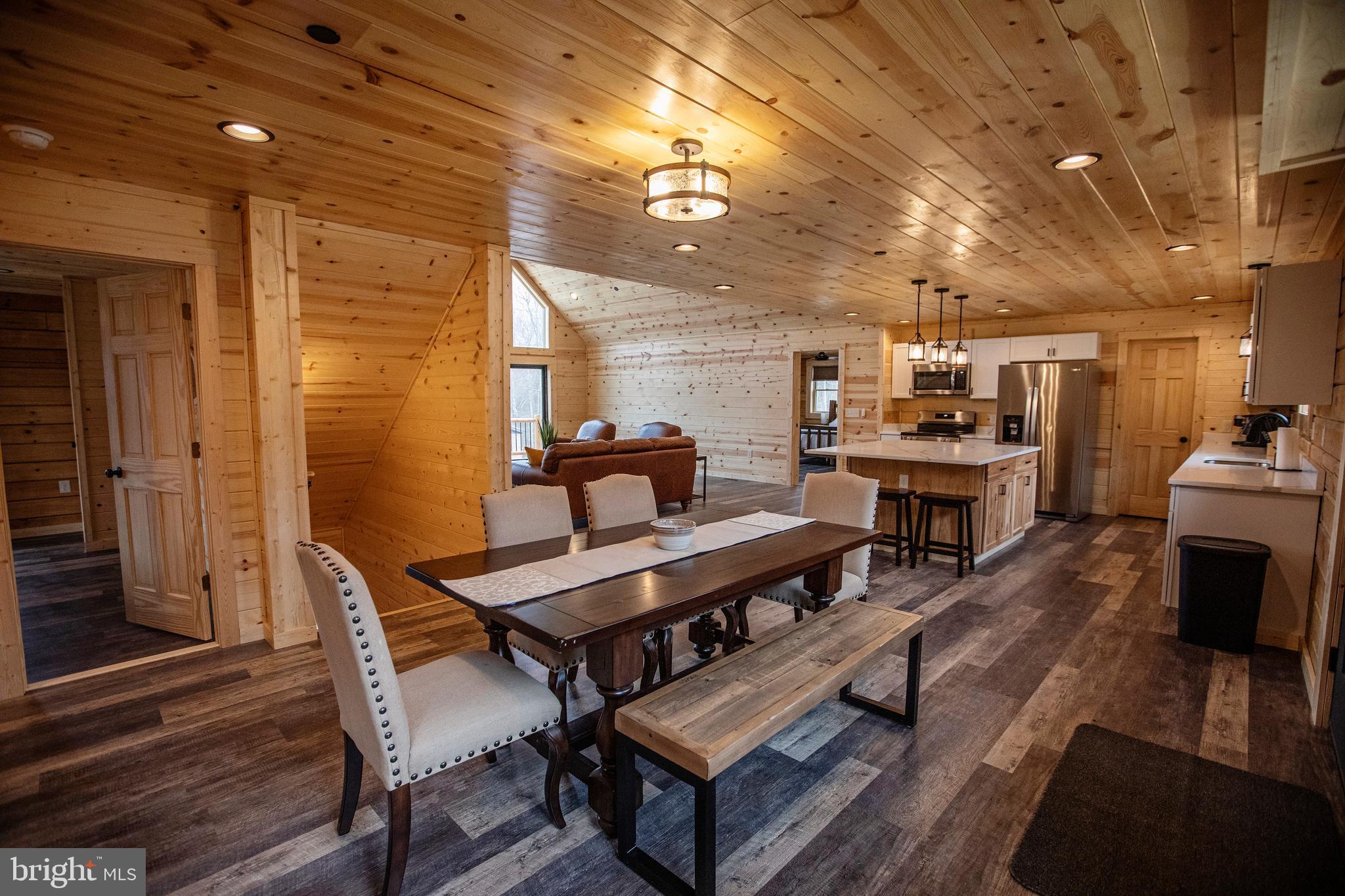 635 Biltmore Rdg Trail McHenry, MD 21541 - Photo 6 of 64