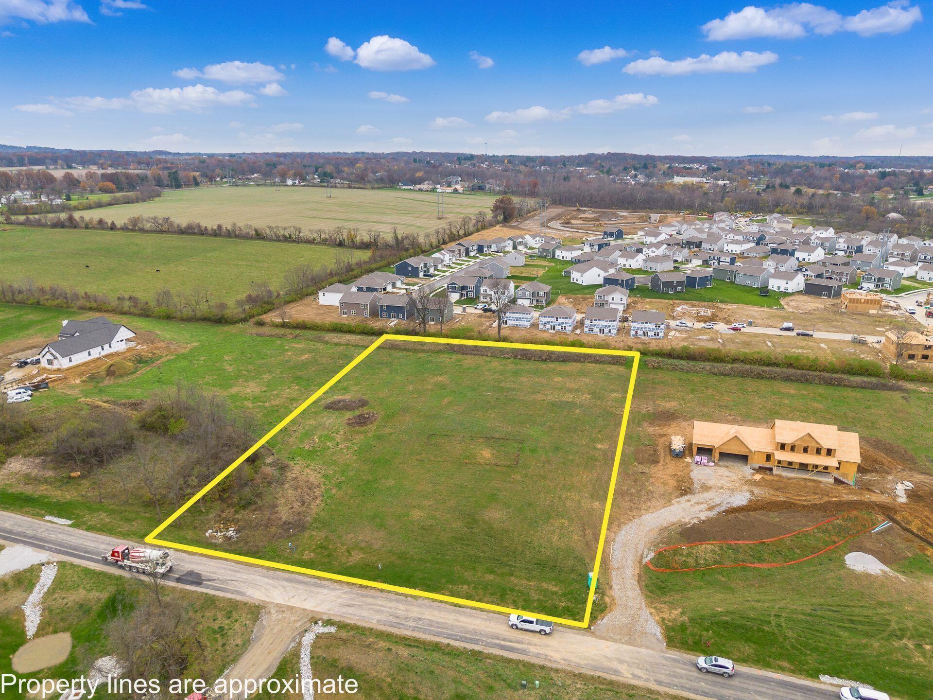 262 Alan Way Lithopolis, OH 43136 - Photo 6 of 25 Less Than An Hour To Hocking Hills!