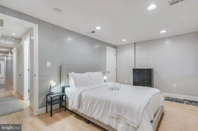 $2,650 | 26 T Street Northeast, Unit 1, Washington, DC 20002