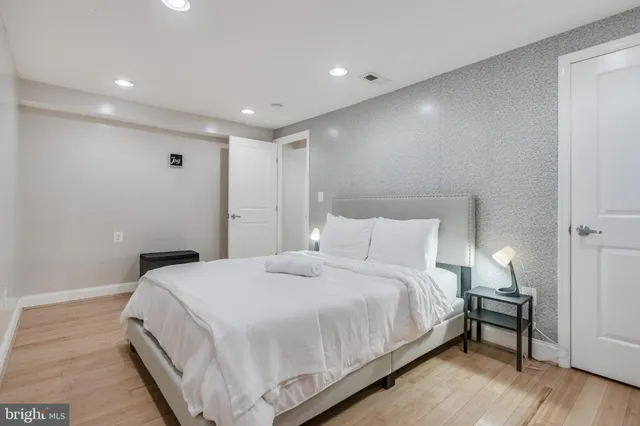 $2,650 | 26 T Street Northeast, Unit 1, Washington, DC 20002