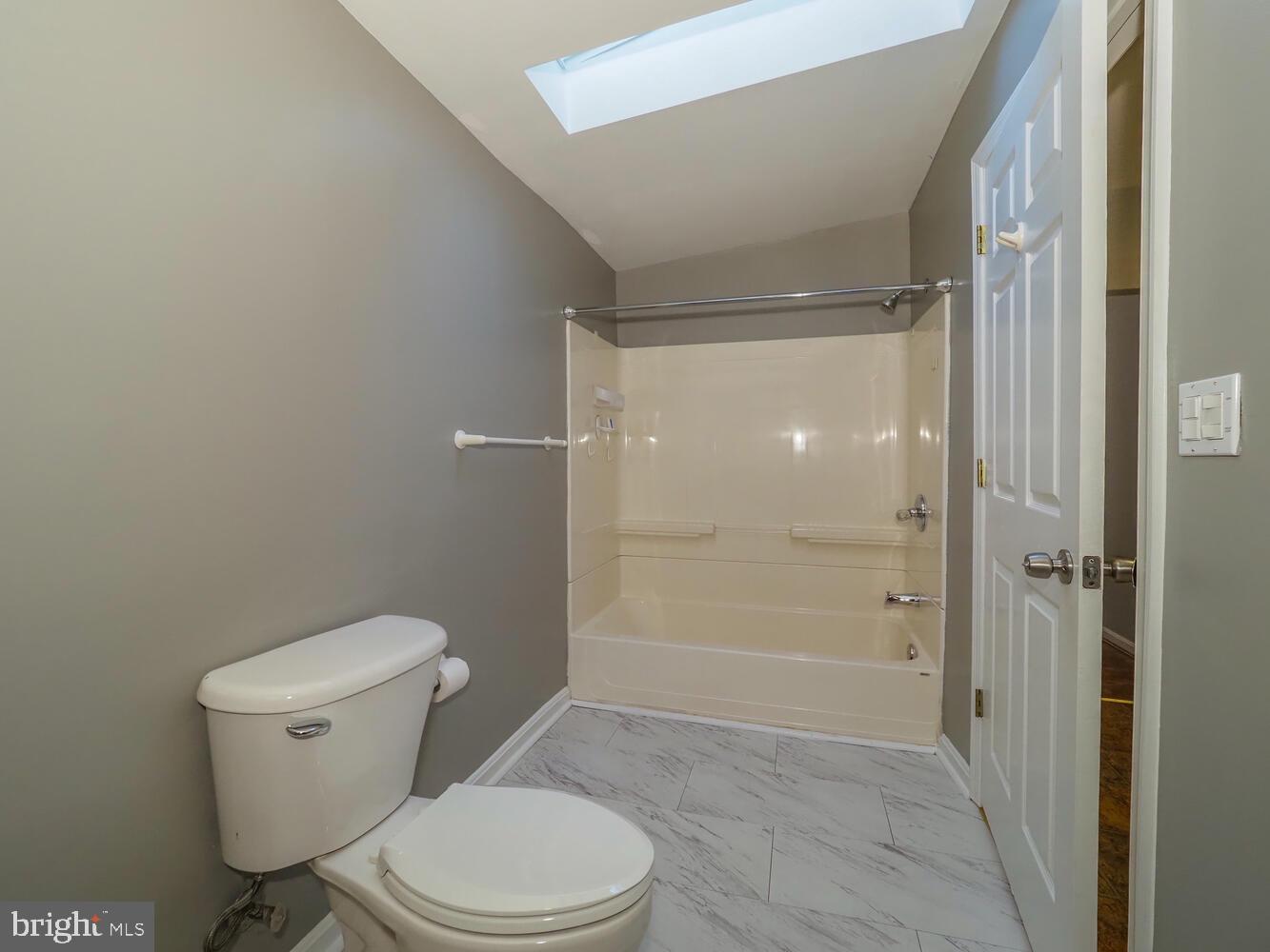 8642 Frederick Road Ellicott City, MD 21043 - Photo 18 of 45 Gallery Image 18