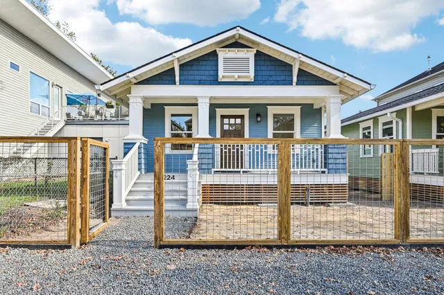 $2,900 | 1224 Waverly Street, Houston, TX 77008