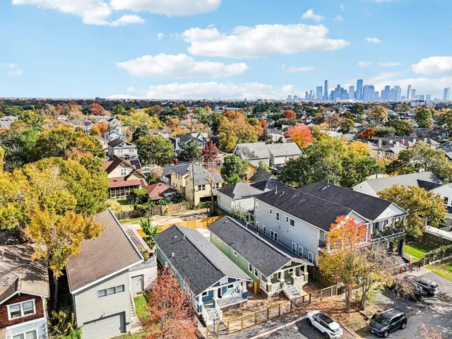 $2,900 | 1224 Waverly Street, Houston, TX 77008