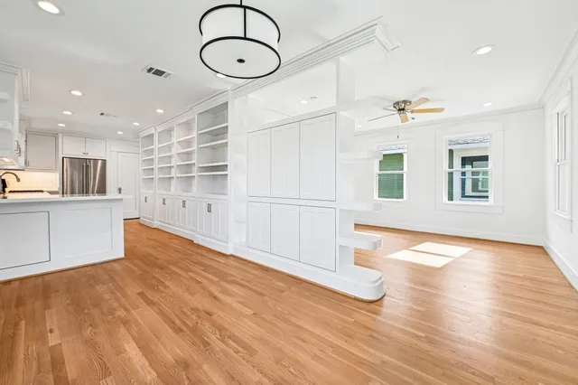 $2,900 | 1224 Waverly Street, Houston, TX 77008