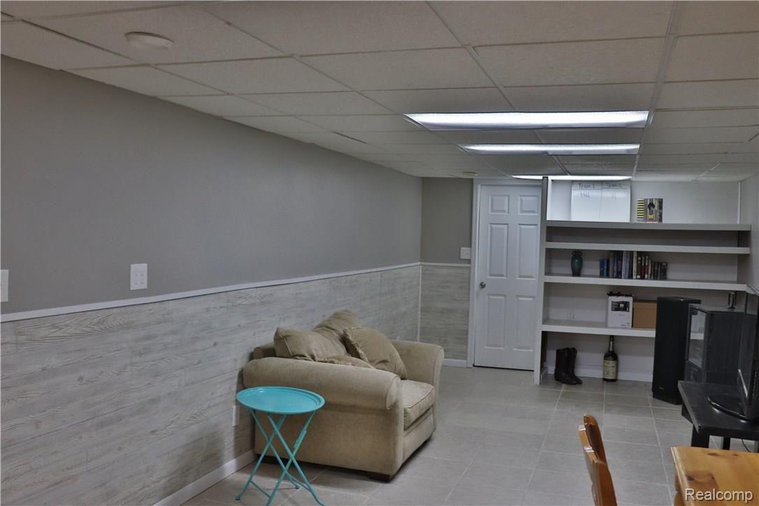 12466 Linden Road Linden, MI 48451 - Photo 20 of 27 6967C83F-2F38-4F85-9335-06586525698F.jpeg