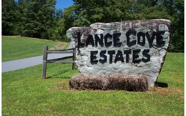 $40,235 | 22 Thunder Road, Hayesville, NC 28904