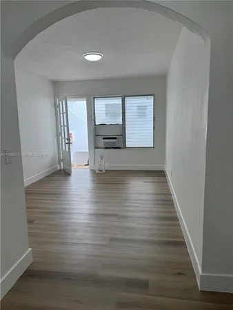 $1,600 | 835 Alton Road, Unit 19, Miami Beach, FL 33139