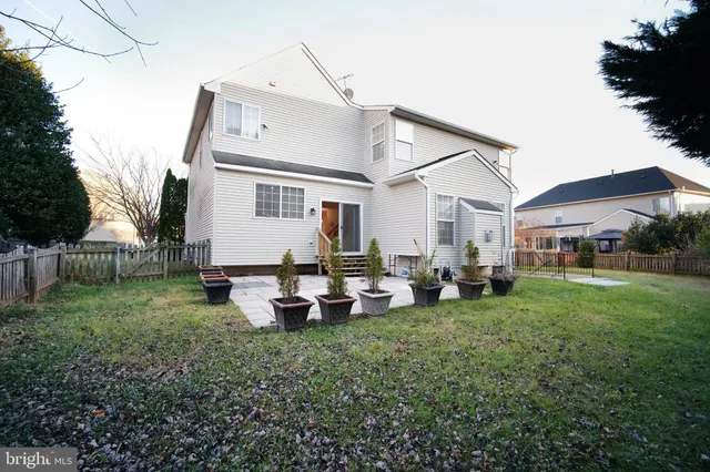 $4,100 | 20203 Hopi Drive, Ashburn, VA 20147