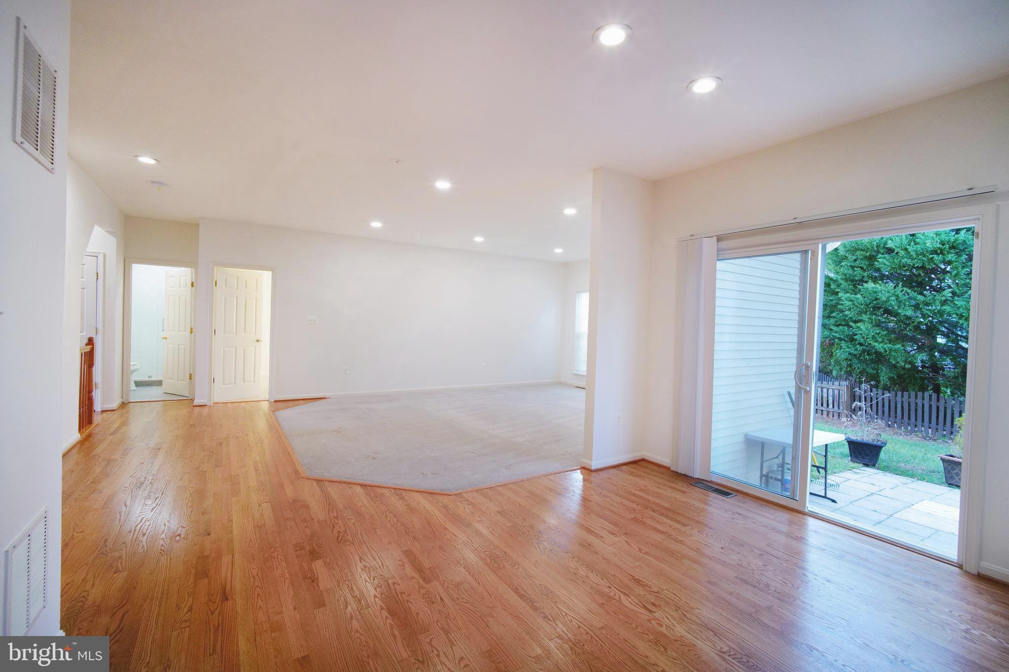 20203 Hopi Drive Ashburn, VA 20147 - Photo 4 of 20 Family room w/ patio access