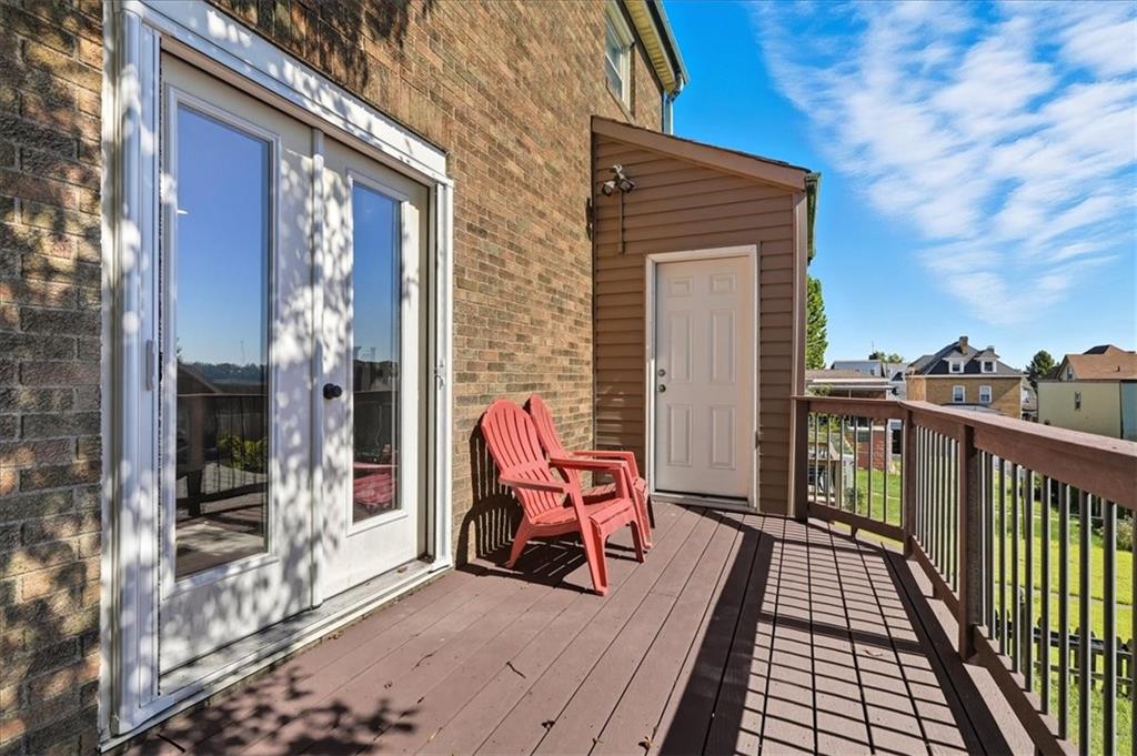 1327 Buente Street Pittsburgh, PA 15212 - Photo 33 of 44 Gallery Image 33