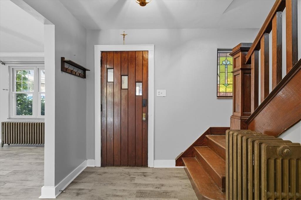 1327 Buente Street Pittsburgh, PA 15212 - Photo 5 of 44 Front Entry