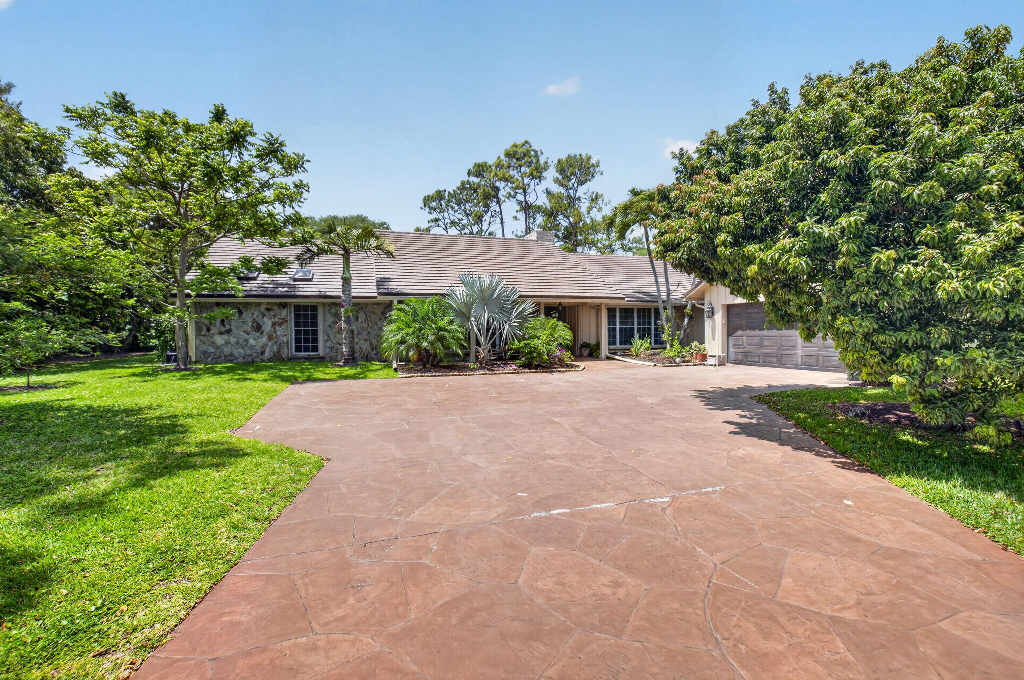 7332 Estrella Court Boca Raton, FL 33433 - Photo 4 of 81 4-web-or-mls-DSC_1499