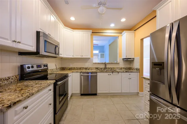 $410,000 | 2803 Bellasera Way, Matthews, NC 28105