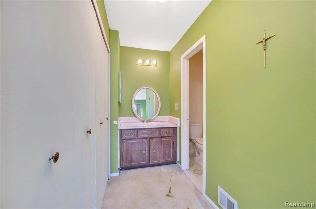 133 Manor Way Rochester Hills, MI 48309 - Photo 19 of 23