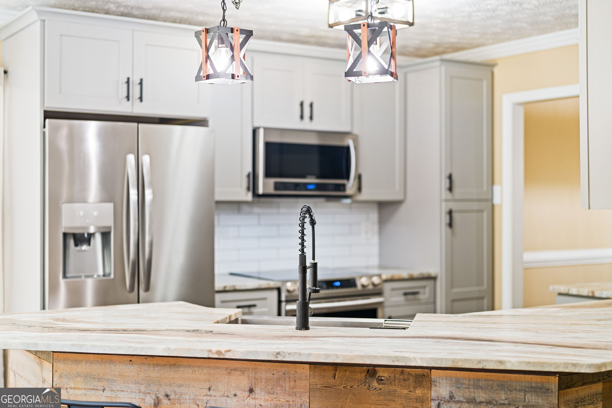 437 Stallsworth Road McDonough, GA 30252 - Photo 3 of 52