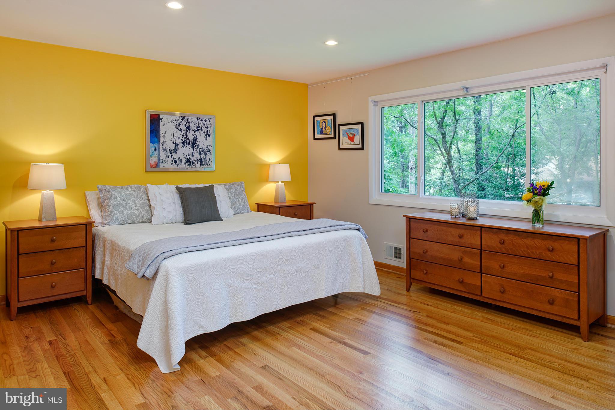 2407 Myrtle Lane Reston, VA 20191 - Photo 14 of 28 a bedroom with a bed and a window