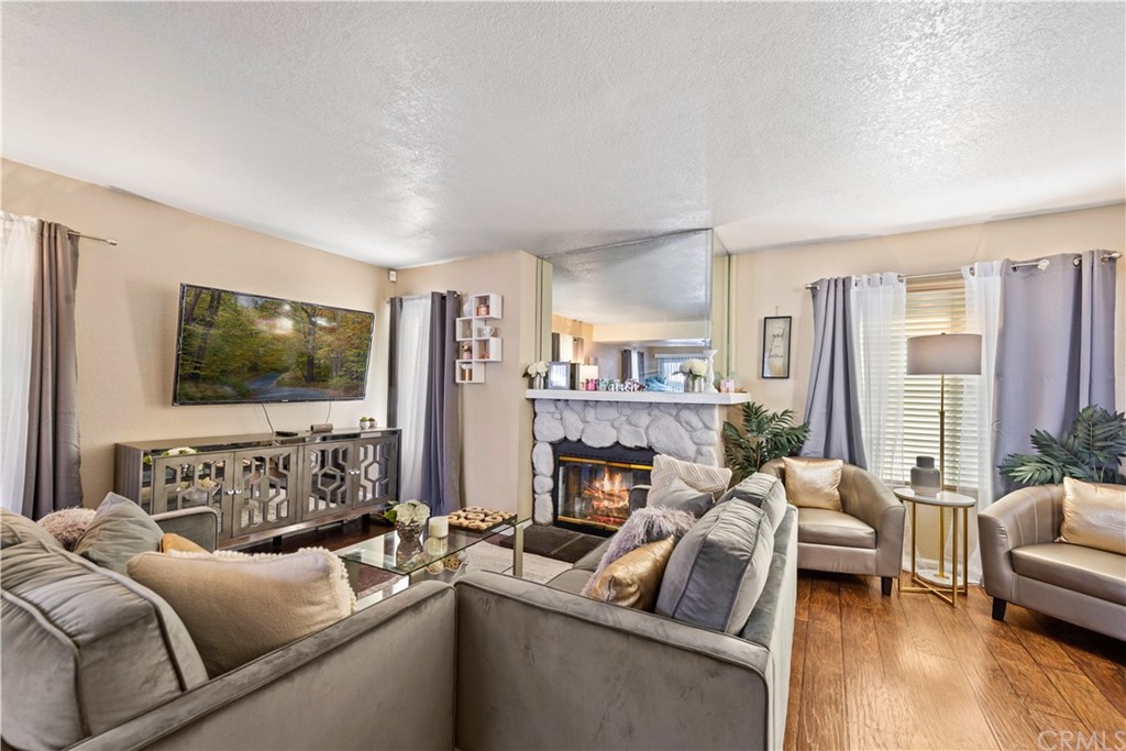 164 West Walnut Avenue, Unit D Rialto, CA 92376 - Photo 1 of 1