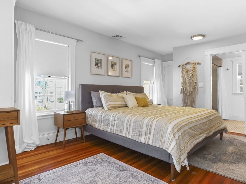 80 Brookside Avenue Newton, MA 02460 - Photo 13 of 28