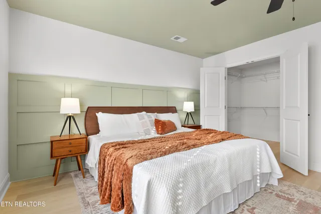 $385,000 | 1805 Bennett Vlg Drive, Maryville, TN 37804