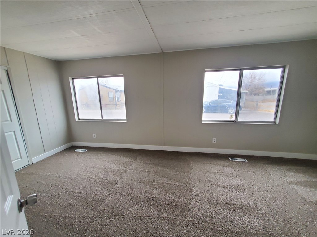 41 Russell Road Pahrump, NV 89048 - Photo 17 of 20 Gallery Image 17