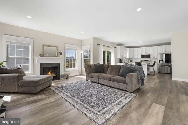 $549,900 | 403 Inkwell Court, Oxford, PA 19363