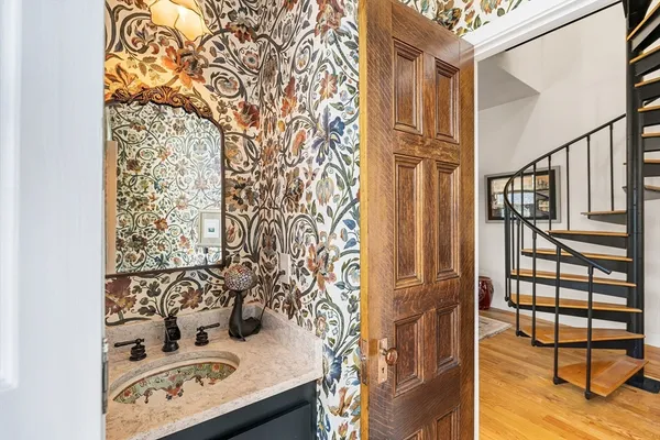 $599,999 | 145 Federal Street, Unit 3, Salem, MA 01970