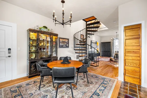 $599,999 | 145 Federal Street, Unit 3, Salem, MA 01970