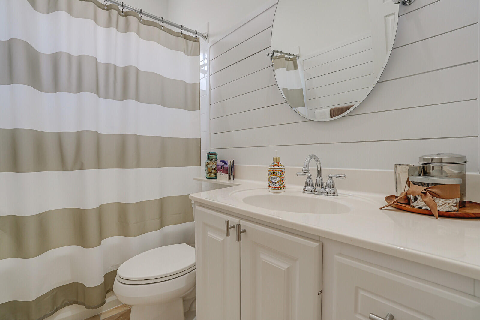 334 Caravelle Drive Jupiter, FL 33458 - Photo 18 of 52 32_Image_22_mls