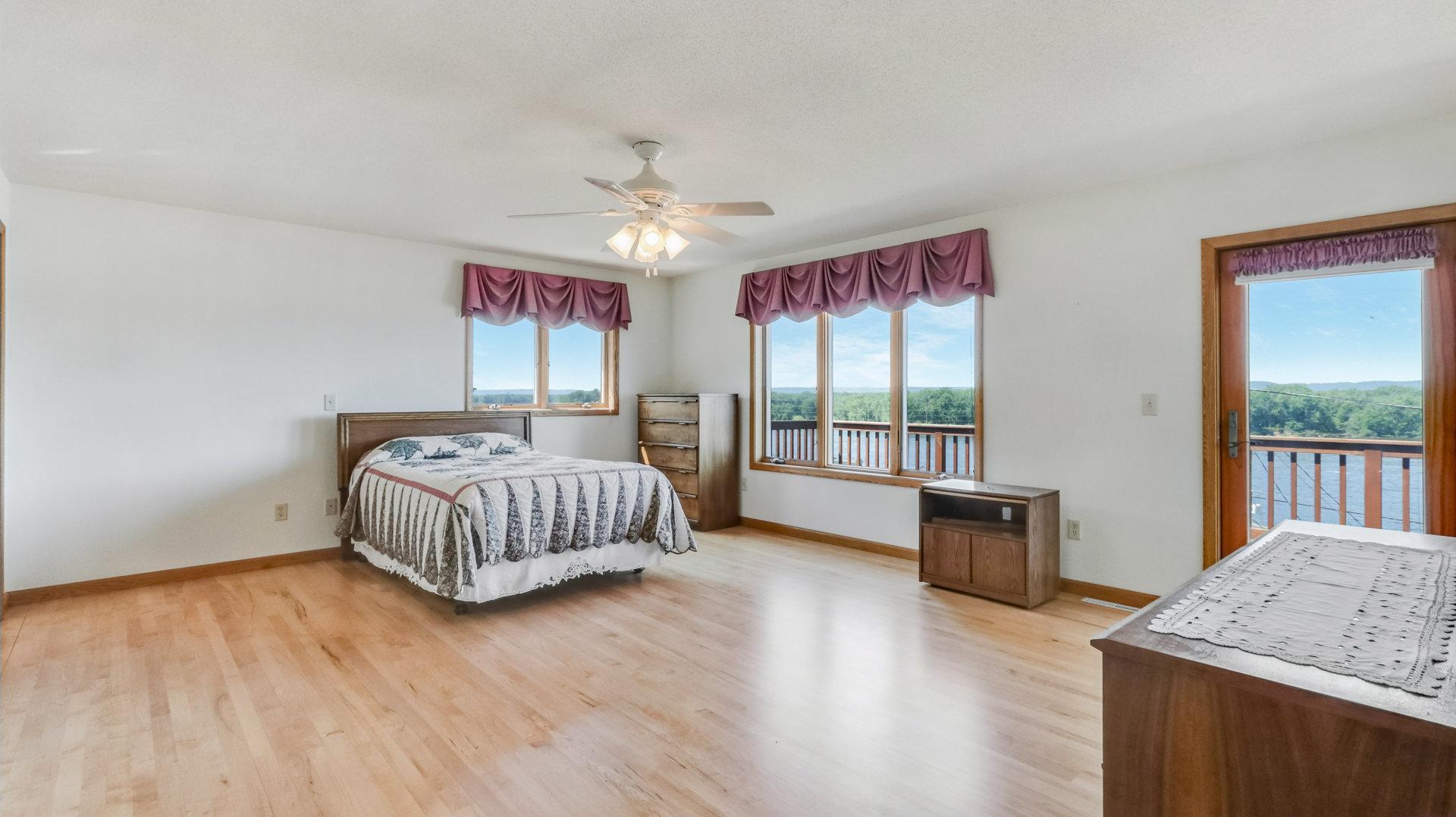 106 South Second Street Alma, WI 54610 - Photo 15 of 46