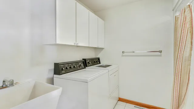 $339,900 | 106 South Second Street, Alma, WI 54610