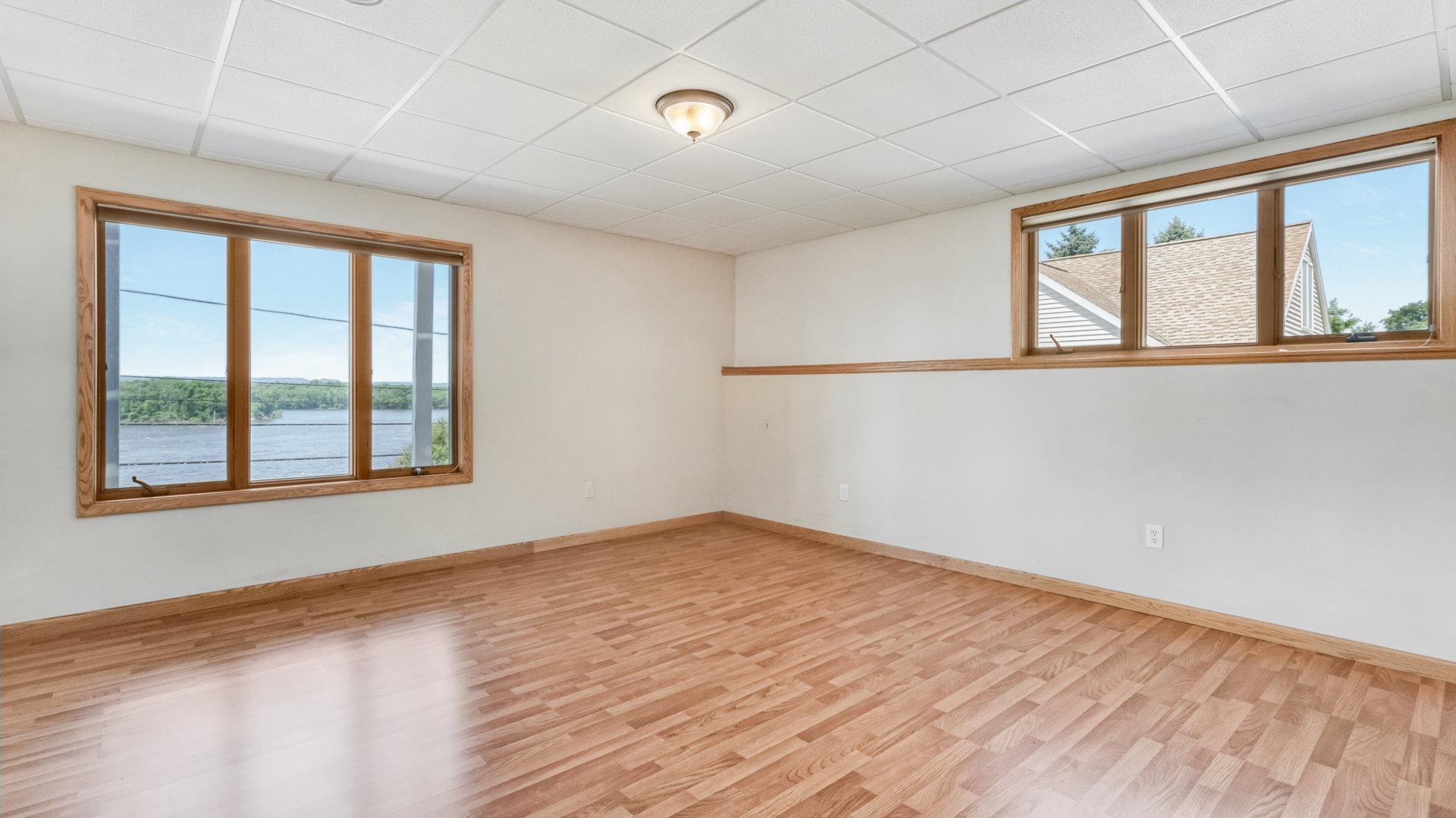 106 South Second Street Alma, WI 54610 - Photo 31 of 46