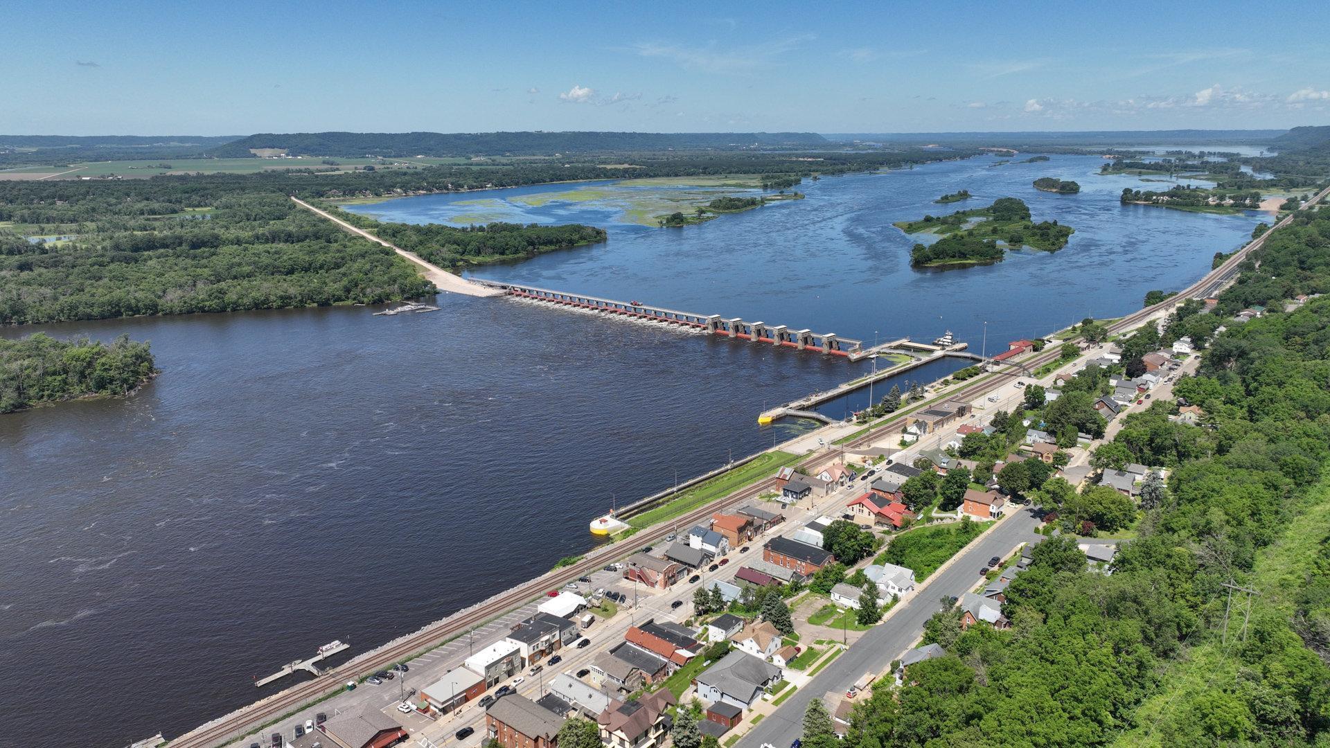 106 South Second Street Alma, WI 54610 - Photo 39 of 46