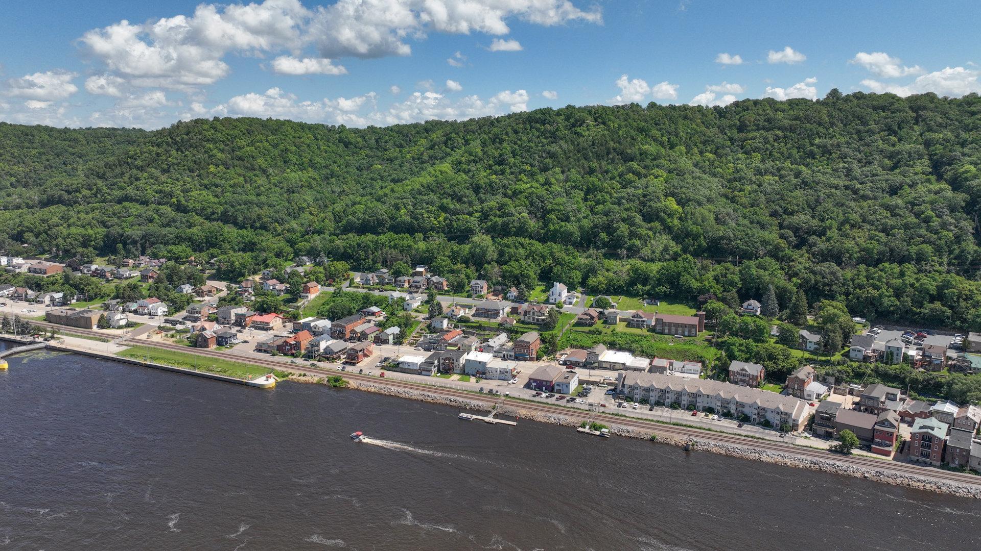 106 South Second Street Alma, WI 54610 - Photo 40 of 46