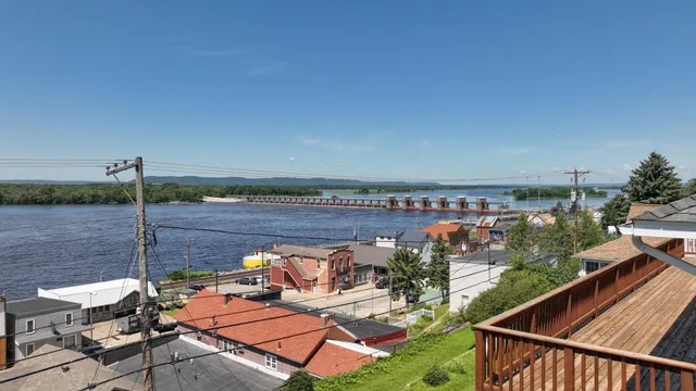 $339,900 | 106 South Second Street, Alma, WI 54610