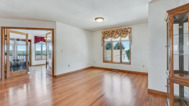 $339,900 | 106 South Second Street, Alma, WI 54610