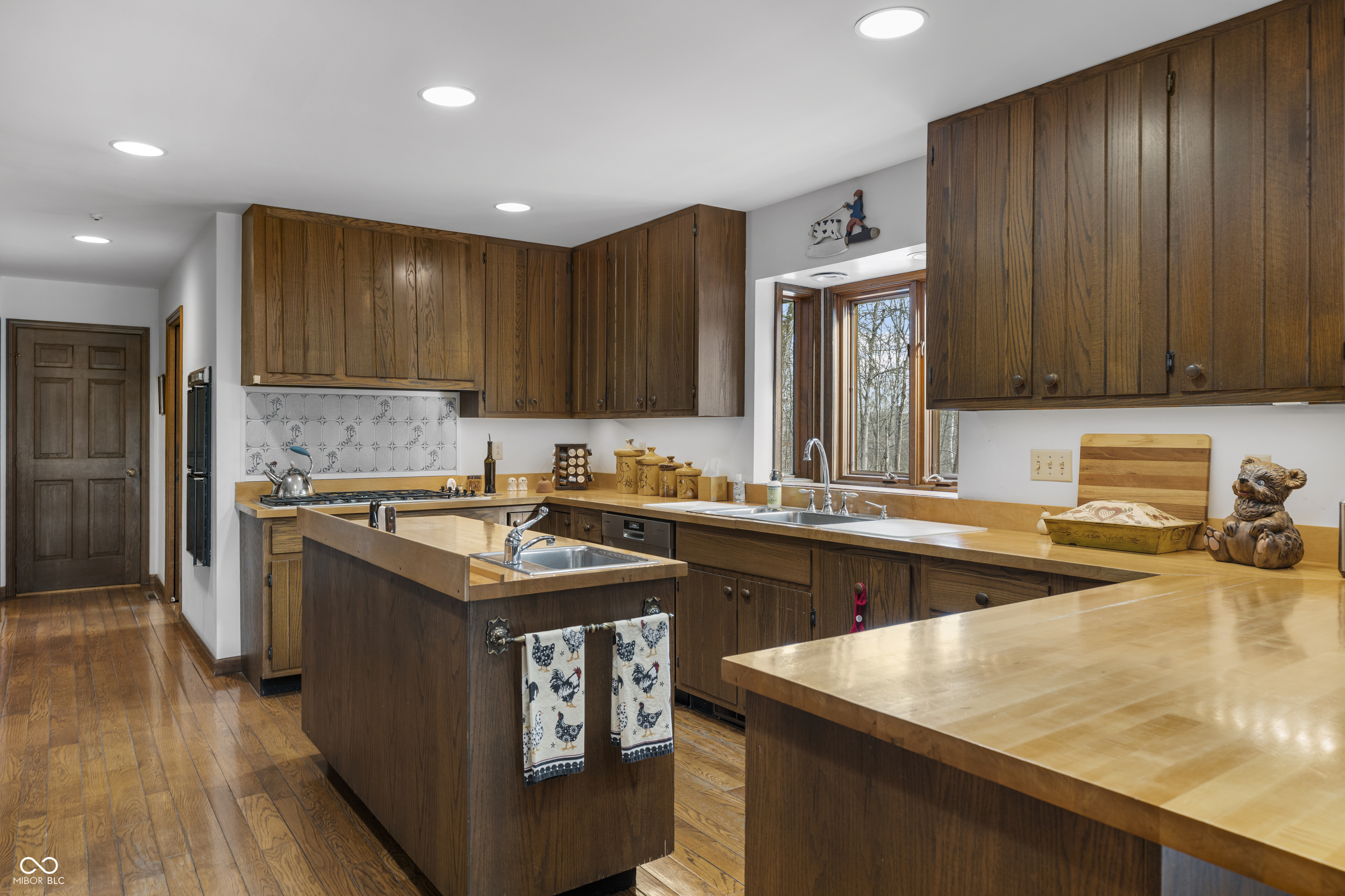 721 North 675 West Columbus, IN 47201 - Photo 29 of 72