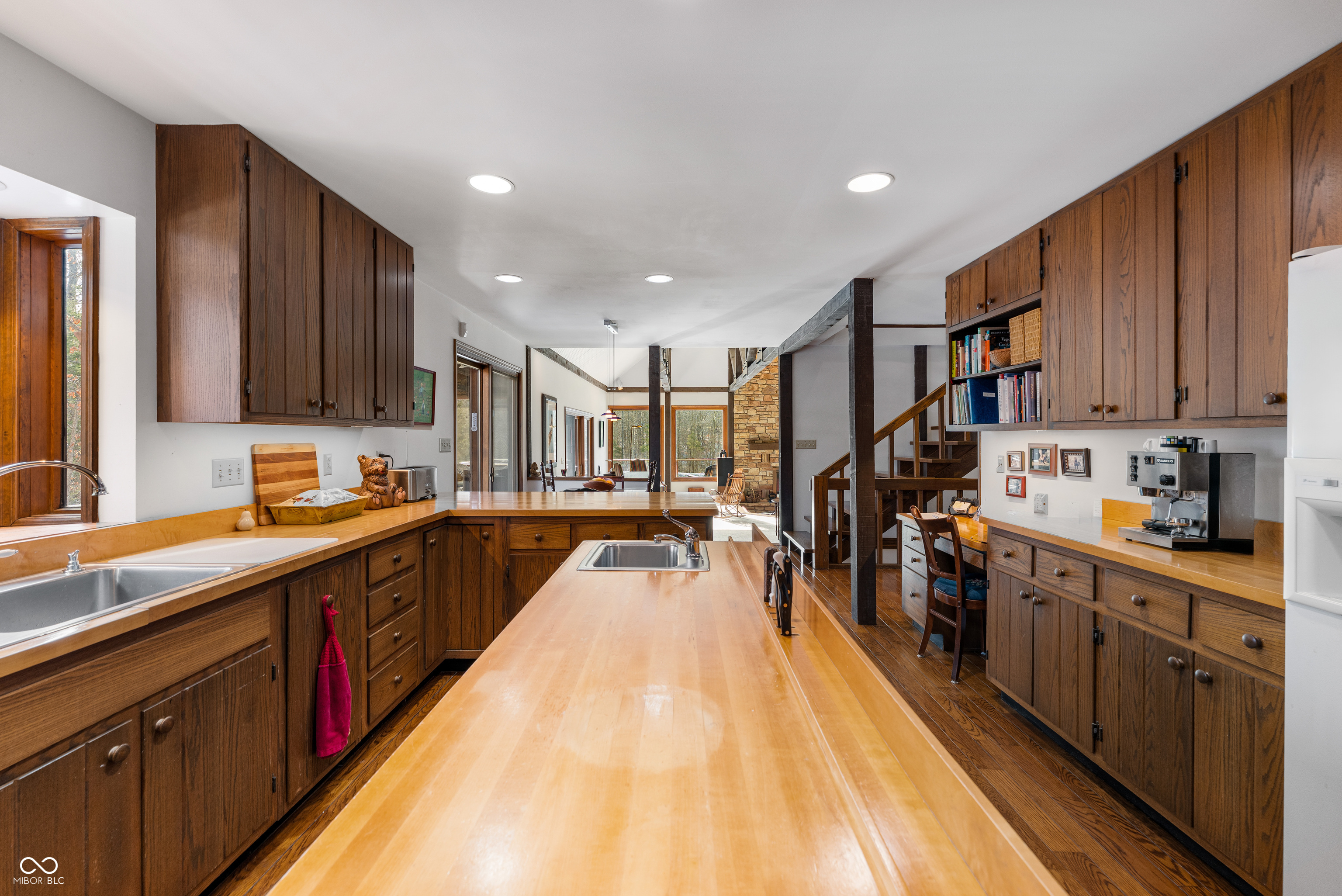 721 North 675 West Columbus, IN 47201 - Photo 33 of 72