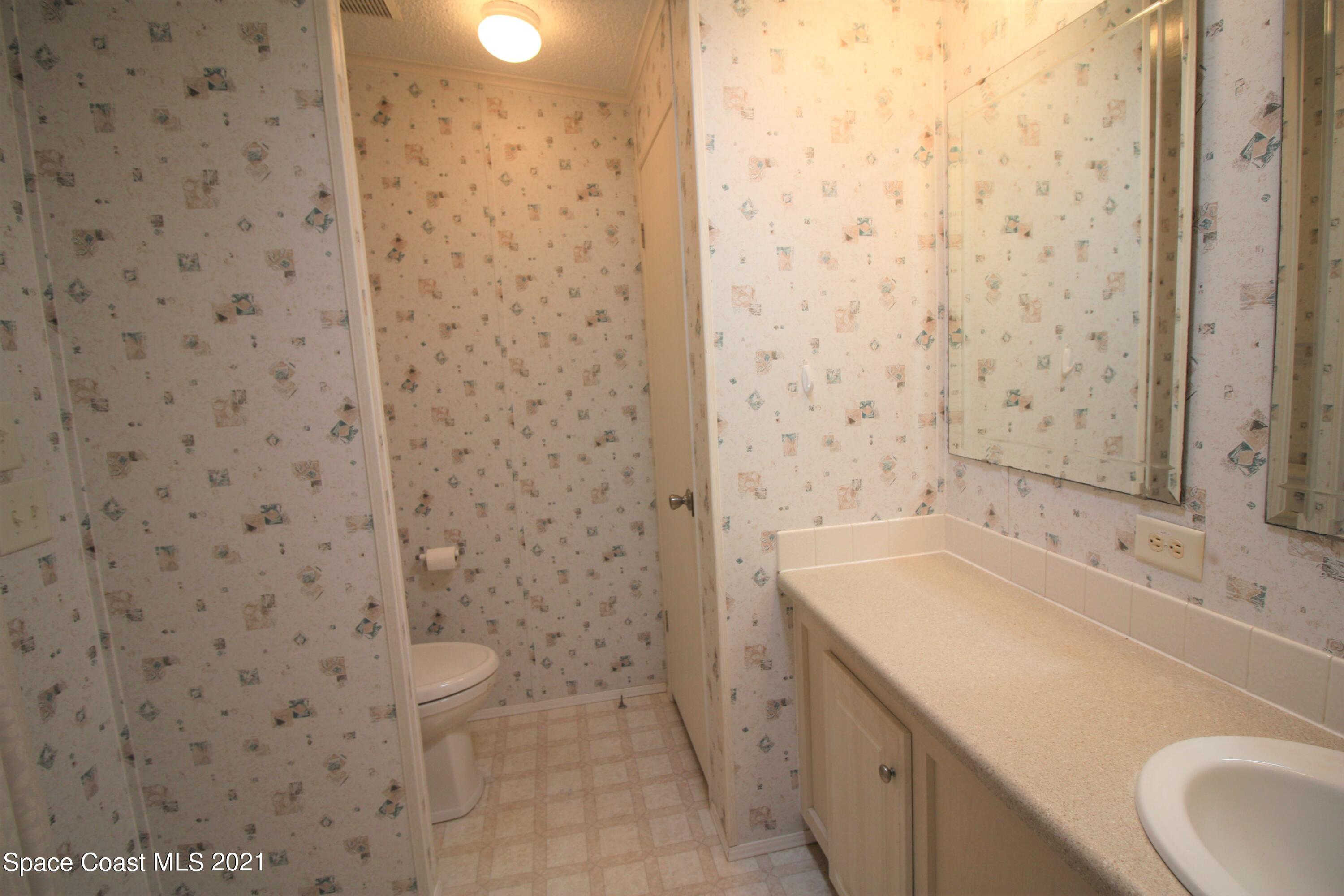 7541 Cedar Bark Road Micco, FL 32976 - Photo 13 of 20 Master's