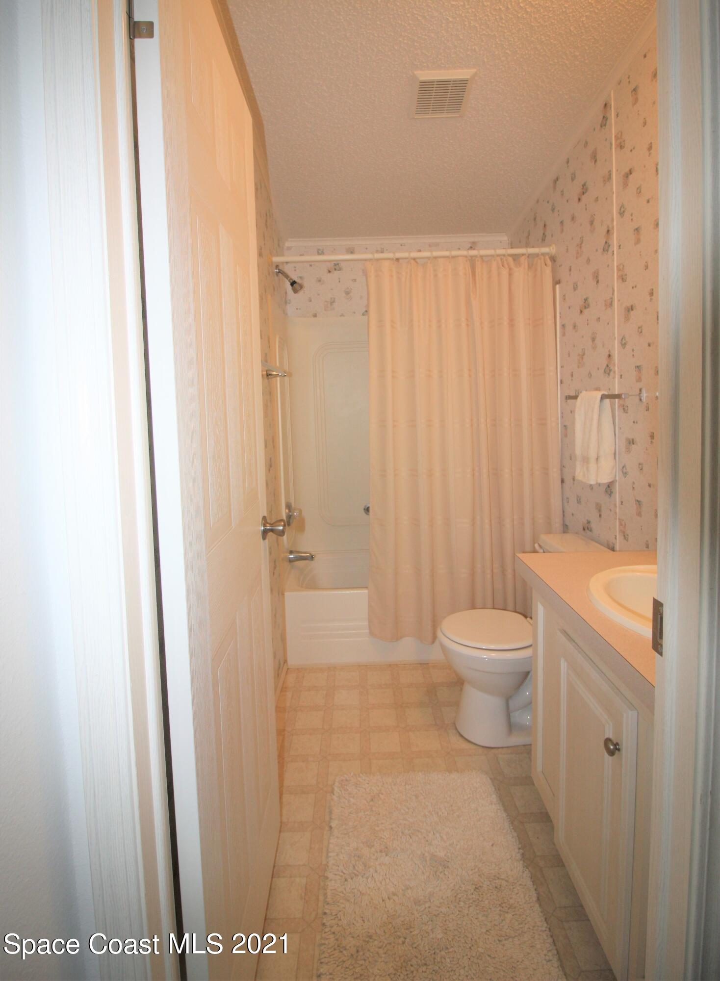 7541 Cedar Bark Road Micco, FL 32976 - Photo 16 of 20 Guest Bath