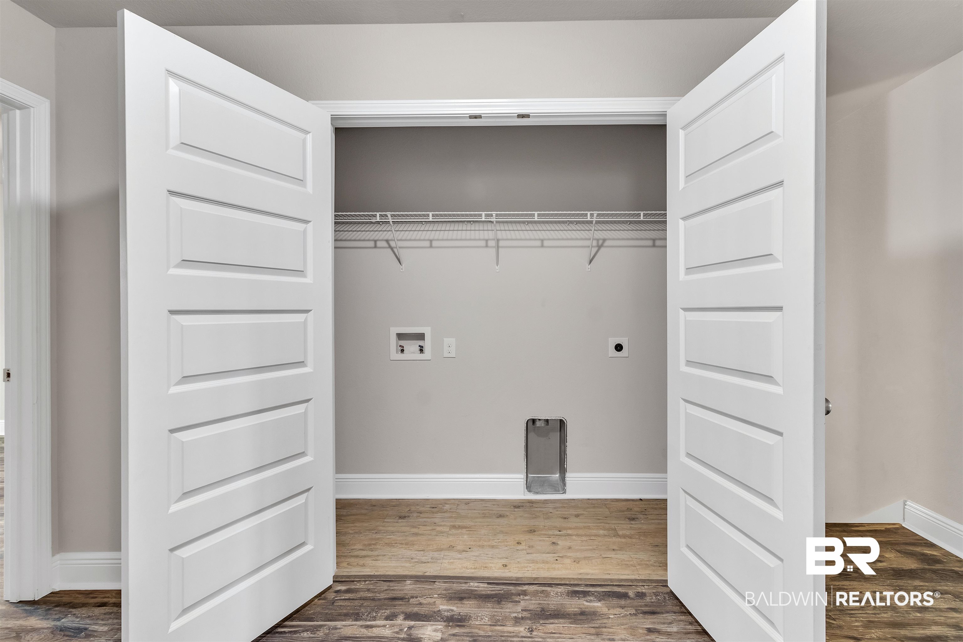 27441 Canal Road Orange Beach, AL 36561 - Photo 17 of 31 Gallery Image 17