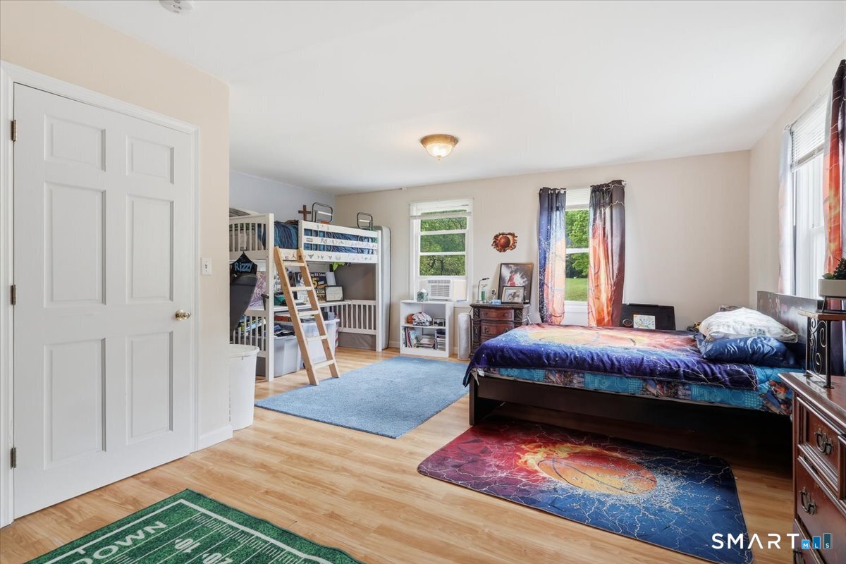 31 Iron Street Ledyard, CT 06339 - Photo 21 of 40