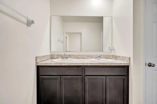 $479,000 | 6271 Northwest Regent Street, Port St. Lucie, FL 34983