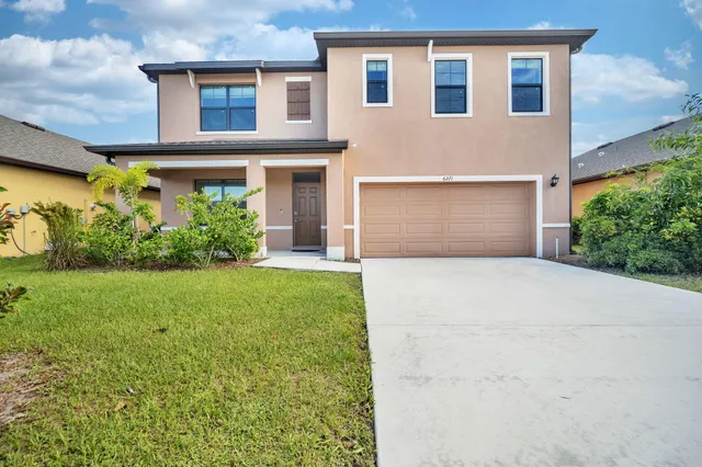 $479,000 | 6271 Northwest Regent Street, Port St. Lucie, FL 34983