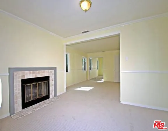 $5,495 | 3542 Greenwood Avenue, Los Angeles, CA 90066
