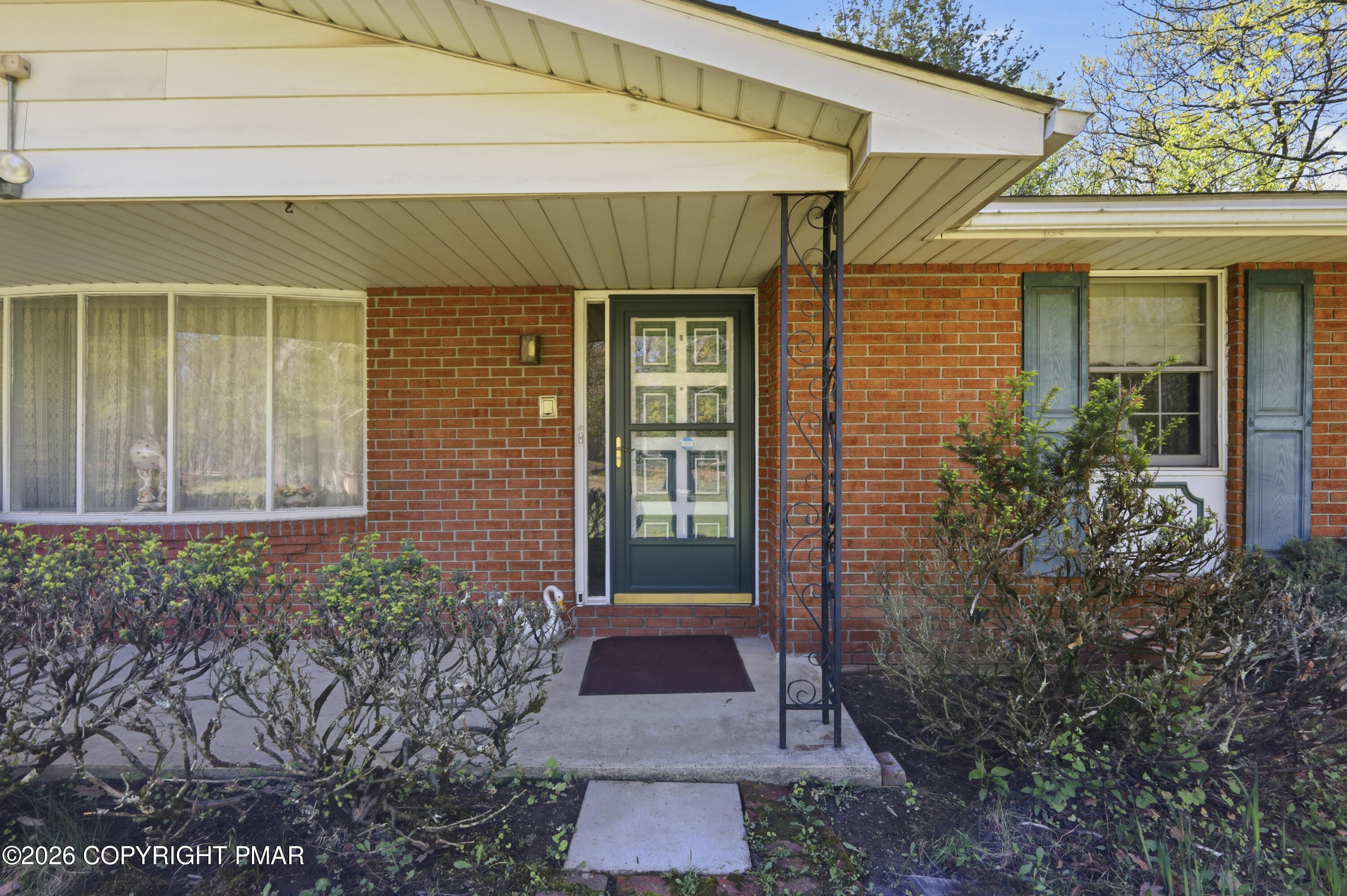 110 Powell Road Tannersville, PA 18372 - Photo 8 of 54 06-Photo-6
