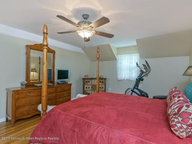 33 Ridge Road Colts Neck, NJ 07722 - Photo 17 of 32 017-250322-IMG_4971_5652643
