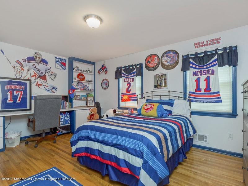 33 Ridge Road Colts Neck, NJ 07722 - Photo 20 of 32 020-250322-IMG_4961_5652632
